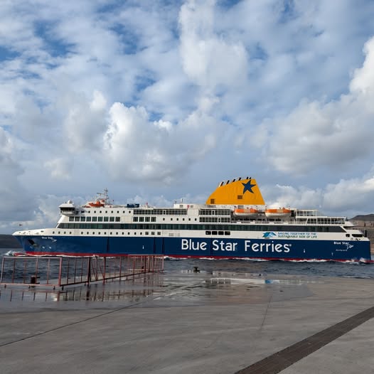 Ανεκτέλεστο το σημερινό δρομολόγιο του Blue star Delos λόγω δυσμενών καιρικών συνθηκών