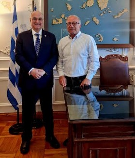 Συνάντηση του αντιπεριφερειάρχη Κυκλάδων  Γ. Λεονταρίτη με τον ΓΓ του Υπ. Δικαιοσύνης