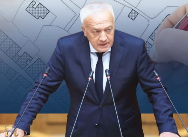 Την παράταση Ανάρτησης του Κτηματολογίου στις Κυκλάδες ζητά ο Μάρκος Καφούρος