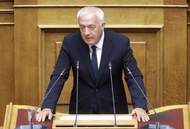 Μάρκος Καφούρος: Αναγκαία η ενίσχυση αστυνομικών και λιμενικών υπηρεσιών στις Κυκλάδες