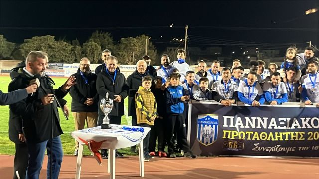 ΣΤΗ Γ’ ΕΘΝΙΚΗ ΠΑΝΑΞΙΑ Ο ΠΑΝΝΑΞΙΑΚΟΣ ΜΑΣ! Γ. Βρούτσης: Ο ΑΘΛΗΤΙΣΜΟΣ ΣΤΑ ΝΗΣΙΑ ΜΑΣ ΑΝΘΕΙ!