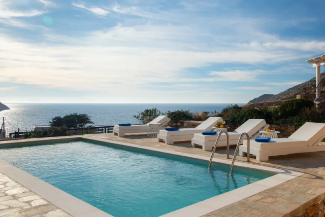 Selected Hideaways: Η ελληνική εταιρεία Hotel Management που δημιουργεί νέες προοπτικές για τα τουριστικά καταλύματα