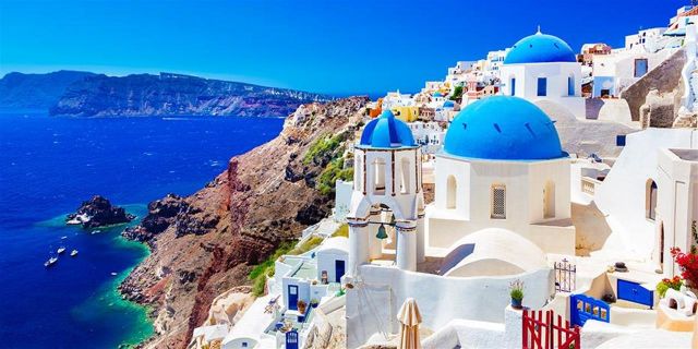 Condé Nast Traveller: Καλύτερη τουριστική χώρα στον κόσμο η Ελλάδα για το 2026